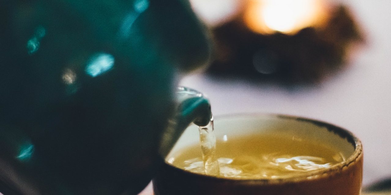 pexels-maria-tyutina-814264 afvallen groene thee